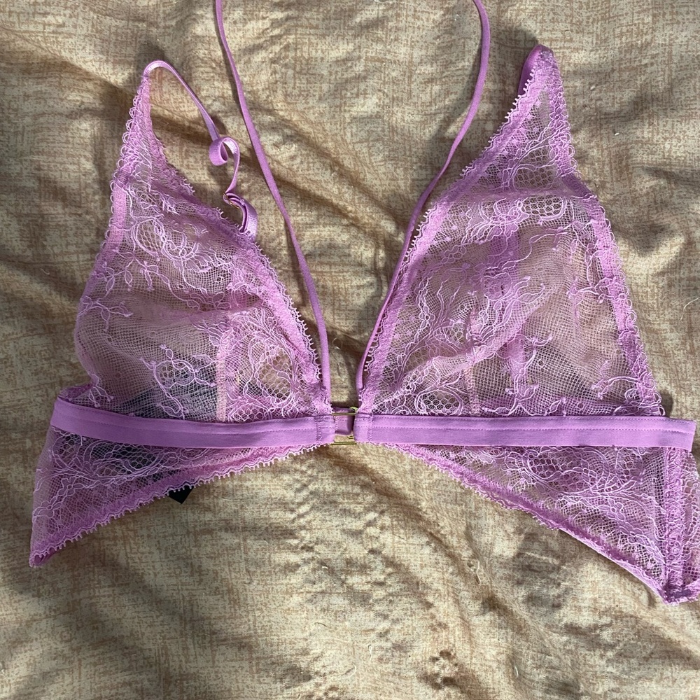 Victoria’s Secret bralette